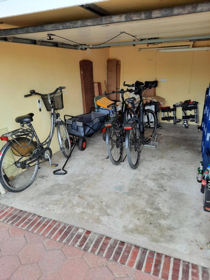 Preisbewusste Ferienwohnung Fuer 2 Personen U. Kleinkind Utarp エクステリア 写真